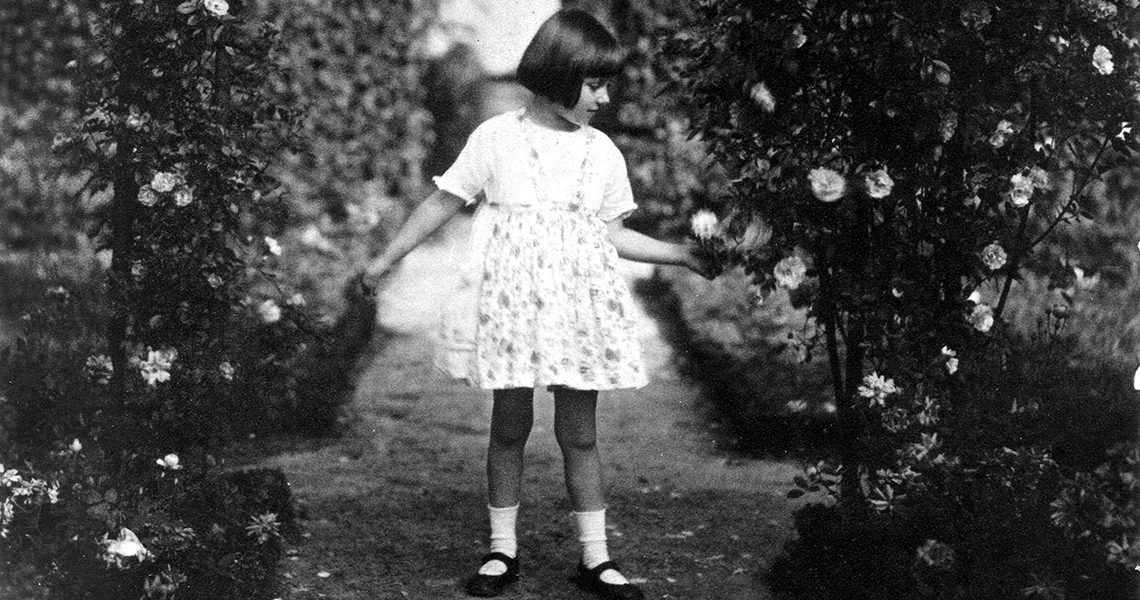 Maria-Riezler,-granddaughter-of-the-artist-in-the-Wannsee-garden,-1922-(credit-Max-Liebermann-Gesellschaft-Berlin)