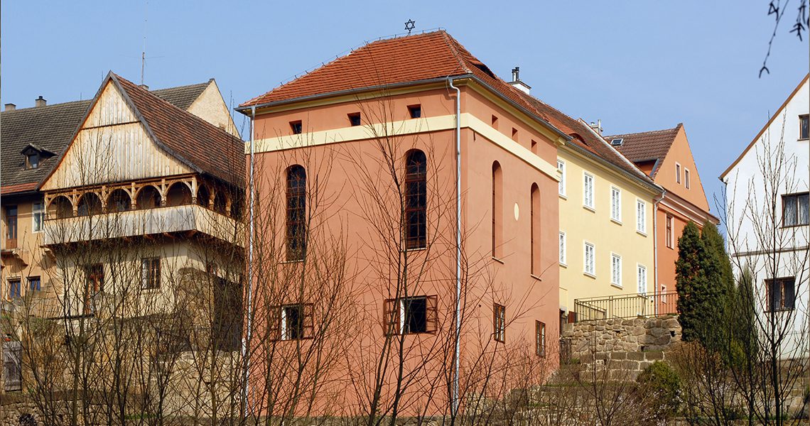 Ustek_03